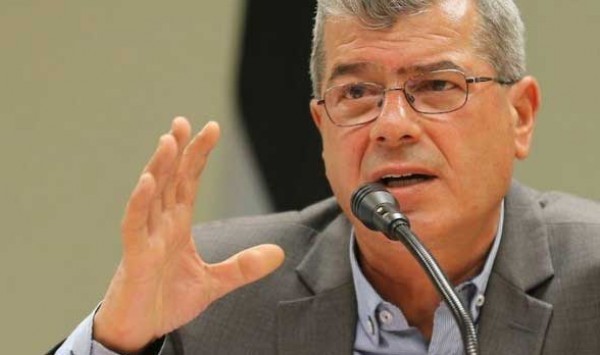 قراقع: انتهاكات الاحتلال لحقوق الإنسان تشكل خطراً على السلم العالمي