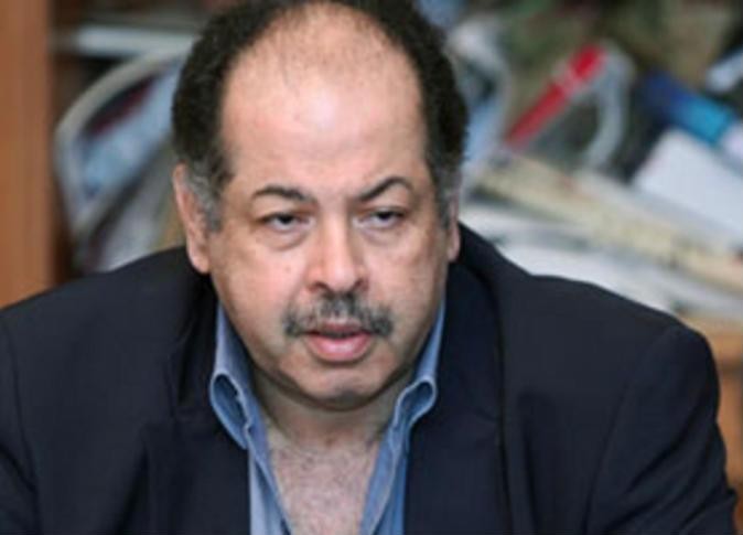 عباس غاضب.. ودحلان ثعلب.. ونتنياهو متآمر!!