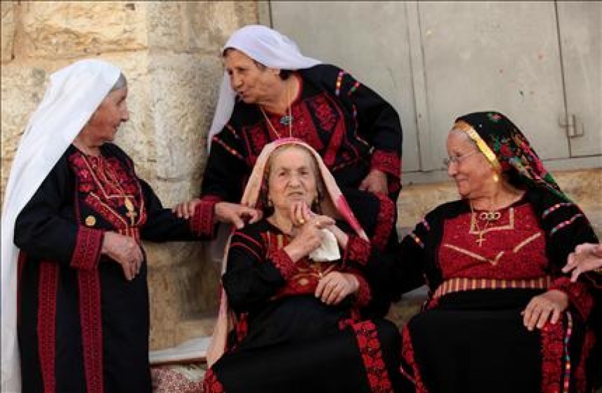 الجهاز المركزي للإحصاء يشرح أوضاع المرأة الفلسطينية