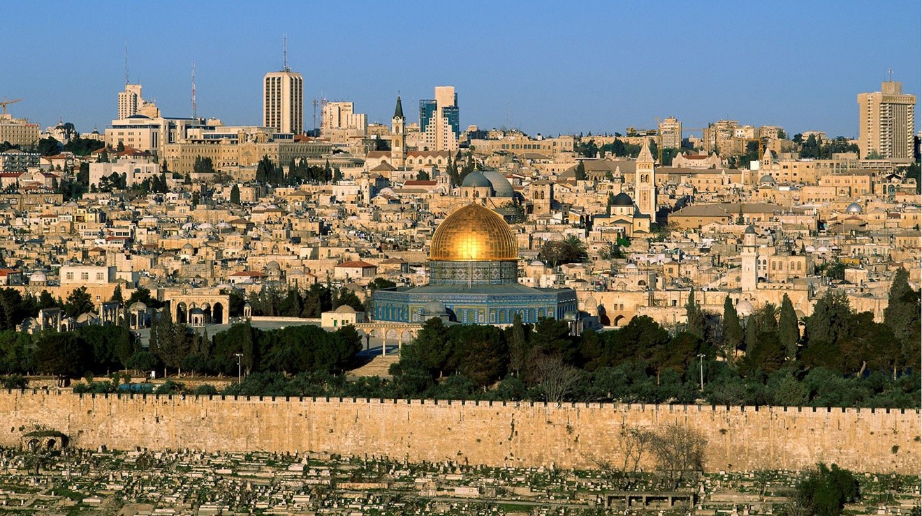 تحذير من تنفيذ أنشطة تطبيعية في مدارس القدس المحتلة