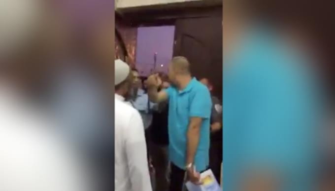 الاحتلال يقتحم مسجداً بمدينة اللد في الداخل المحتل