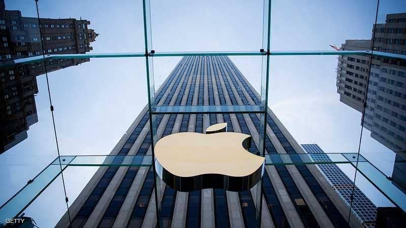 "أبل" تجهز مفاجأة للعالم بحلول 2025