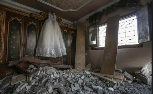 طائرات الاحتلال تقصف فرحة "فادي" المنتظرة منذ 3 سنوات!!