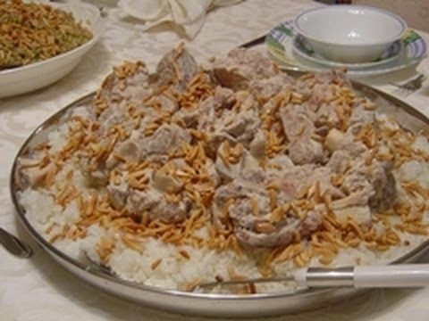 بالصور : المنسف الأردني الأصلي