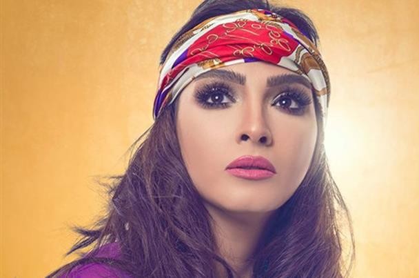 رقص روجينا في “الطبال” يثير استياء جمهورها