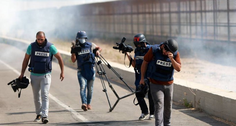 نقابة الصحافيين الفلسطينيين تدعو للضغط على الاحتلال لوقف استهداف الصحفيين