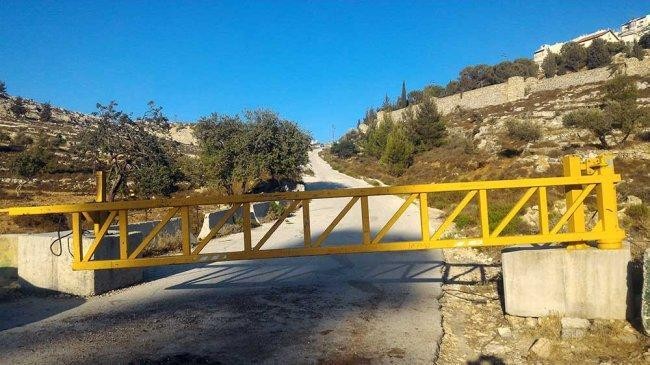 الاحتلال يمنع معلمات من دخول بيت إكسا شمال القدس