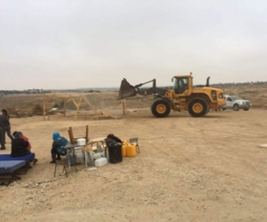 بالصور: الاحتلال يهدم قرية "العراقيب" بالنقب للمرة الـ118