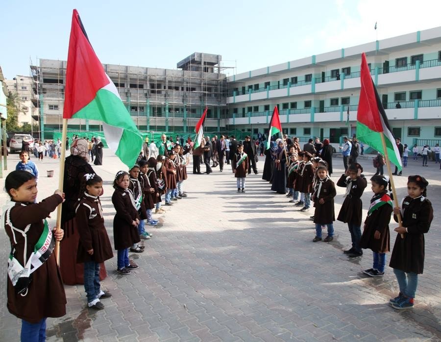 التعليم تُعلن عن دفعة جديدة للعمل في مدارس القطاع