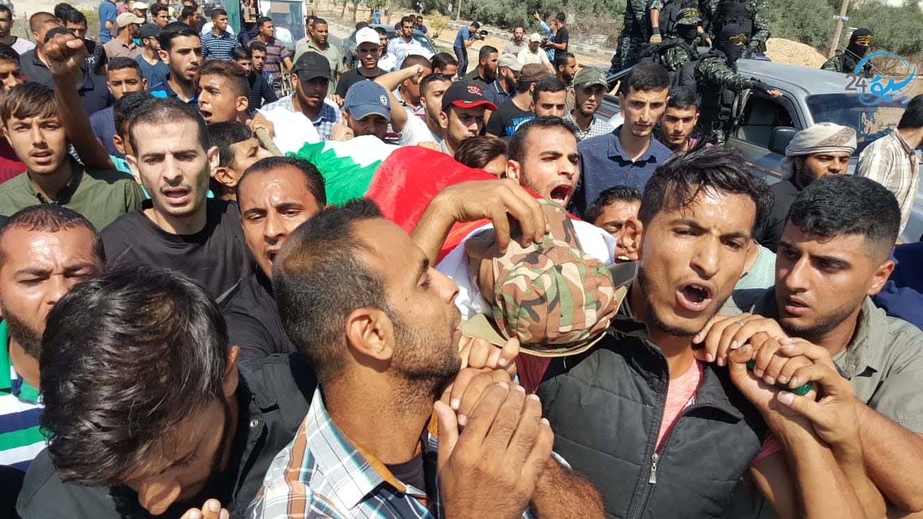 جماهير غفيرة تُشيّع جثمان الشهيد اشتيوي بغزة