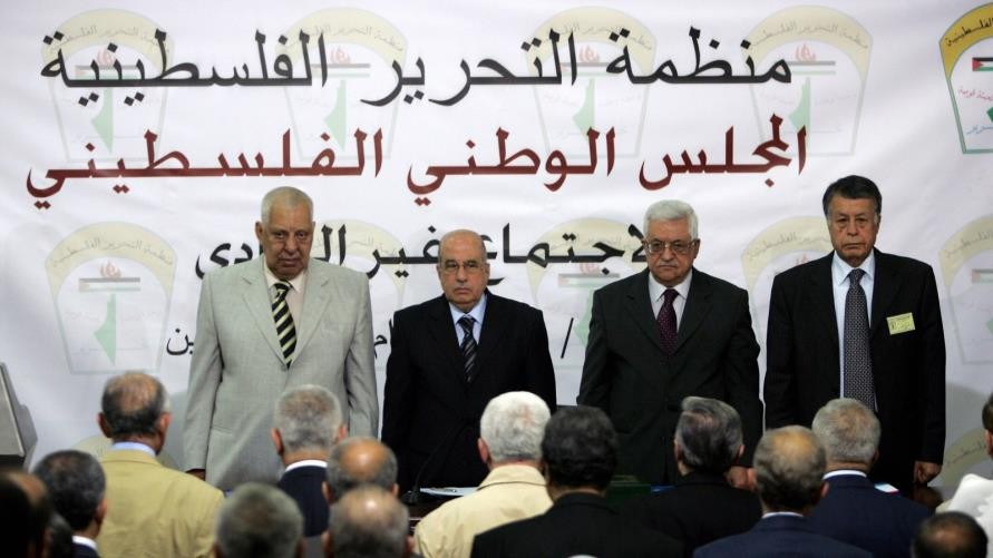 ما هي الصلاحيات الجديدة التي سيمنحها "الوطني" للمجلس المركزي؟
