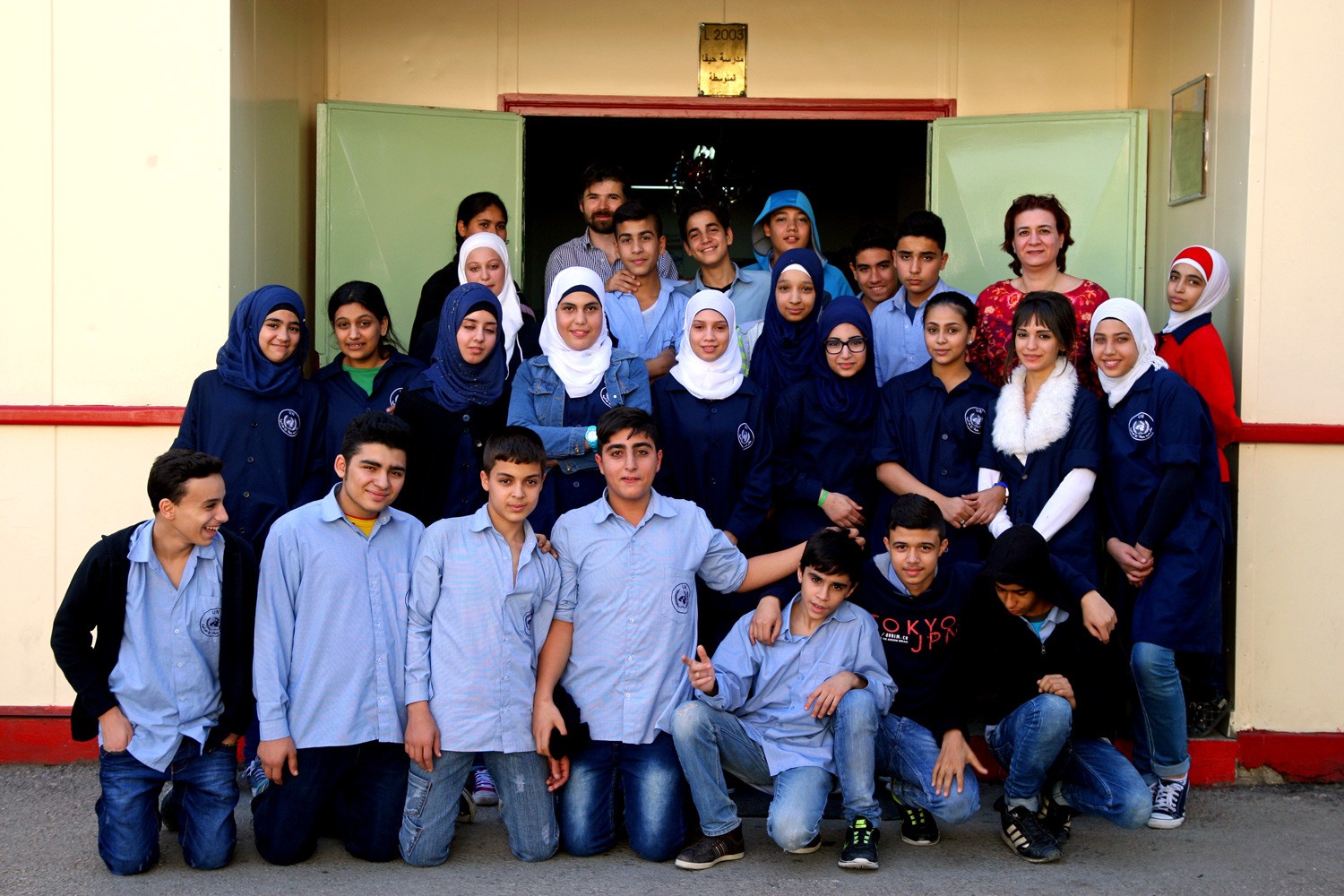 تقرير: 70% من مدارس الأونروا في سوريا عاجزة عن العمل تحت الحرب