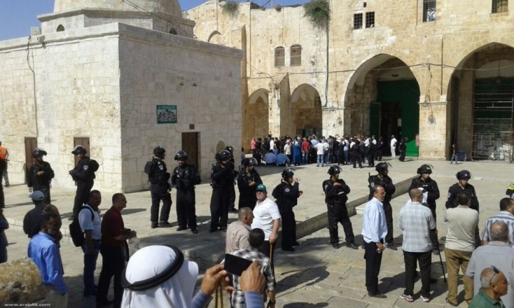 150 مستوطناً يقتحمون الأقصى من جهة باب المغاربة