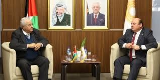 بحث سبل دعم القطاع المصرفي للصندوق الفلسطيني للتشغيل والحماية الاجتماعية للعمال