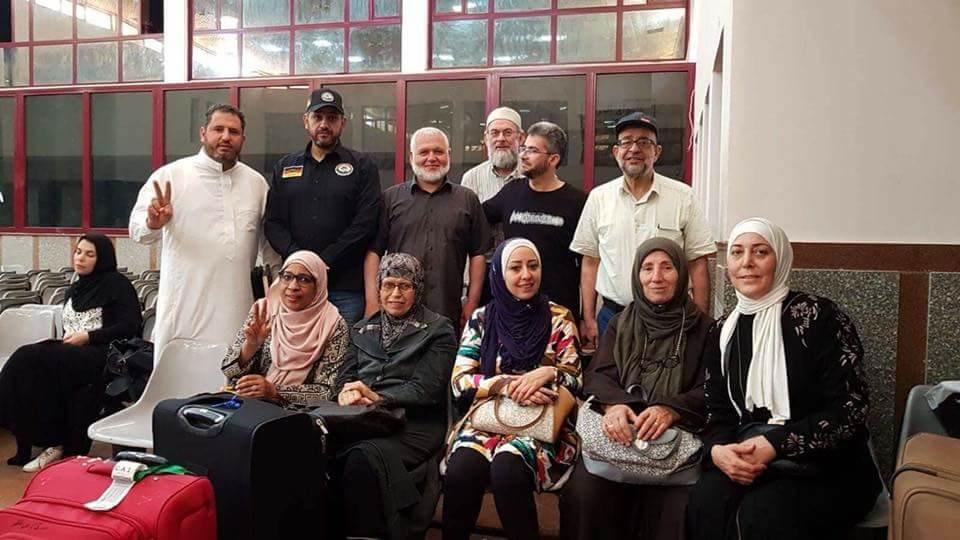 قافلة أميال من الابتسامات تغادر غزة