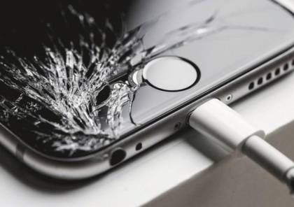 أبل تحل مشكلة شاشات آيفون المحطمة