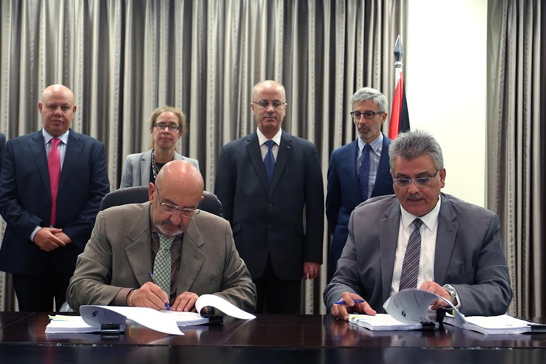سلطة المياه تبحث مع ممثلة النرويج والسفير الفرنسي قضايا المياه