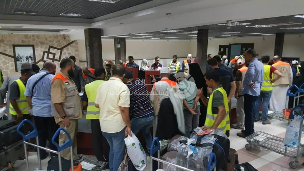 انتهاء العمل على معبر رفح عقب وصول الفوج الثالث من حجاج غزة 