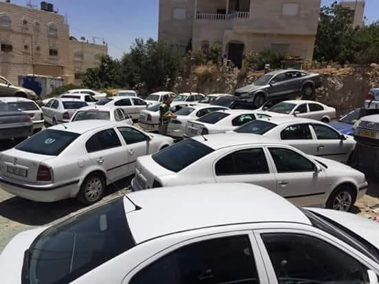 رام الله: احتجاز 85 مركبة خاصة لتحميلها ركابا مقابل أجر