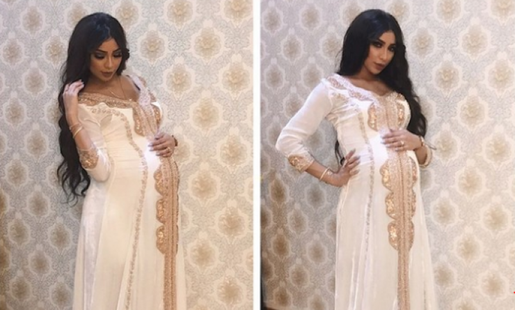 بالصور : هكذا احتفلت دنيا بطمة بابنتها مع صديقاتها!