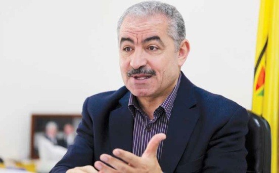 اشتية يناقش احتياجات مخيمات اللاجئين مع المكتب التنفيذي