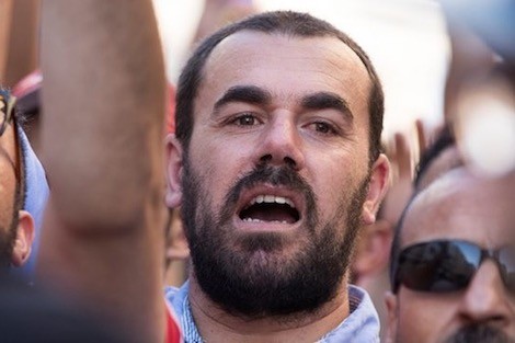 السجن 20 عامًا على قائد مظاهرات "الحراك الشعبي" بالمغرب