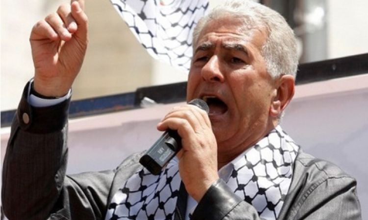 عباس زكي: العقوبات على غزة لا يقبل بها حر وشريف