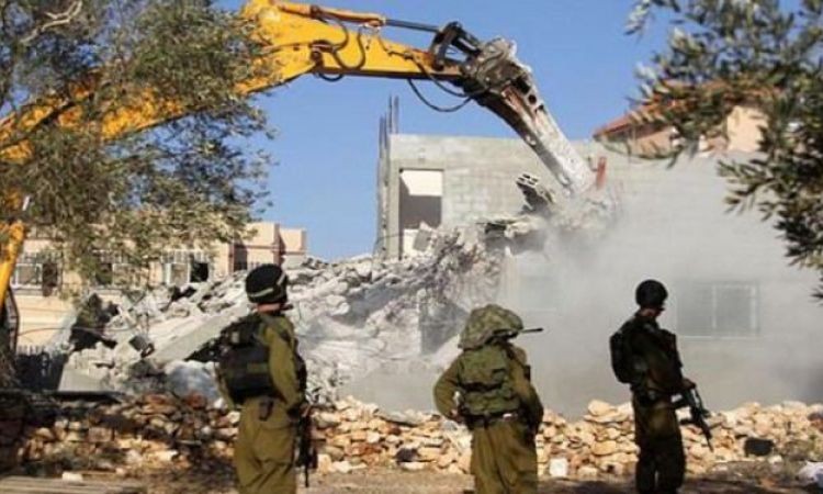  الاحتلال هدم 3منازل وأخطر 29 بالقدس المحتلة