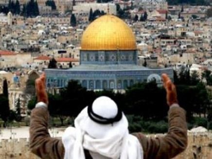 اللجنة الرئاسية لشؤون الكنائس تؤكد إقرار صفقة "باب الخليل" سياسي بامتياز