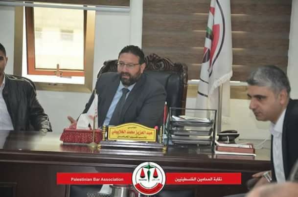 ورفض استغلال المحامين