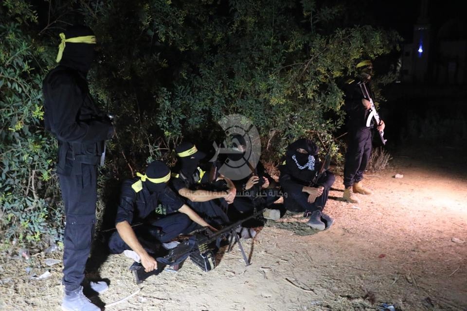 بالفيديو والصور: عدسة وكالة "خبر" تتجول بين المرابطين خلال ساعات السحور