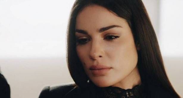 نادين نسيب نجيم تودّع جمهورها ومتابعيها!