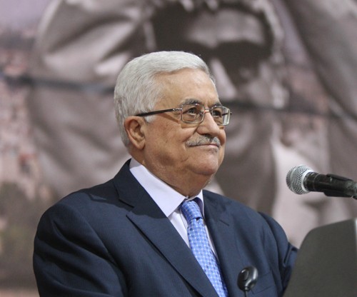 الرئيس يطمئن على أوضاع الحجاج الفلسطينيين
