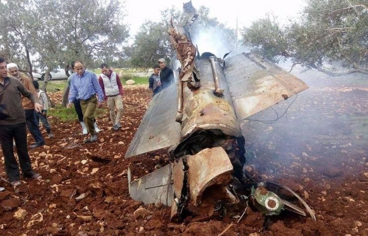 أجزاء صاروخ أسقط الطائرة الإسرائيلية 