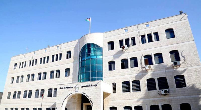  مدرسة "بنات طوباس" تفوز بجائزة المدرسة الدولية للمجلس الثقافي البريطاني