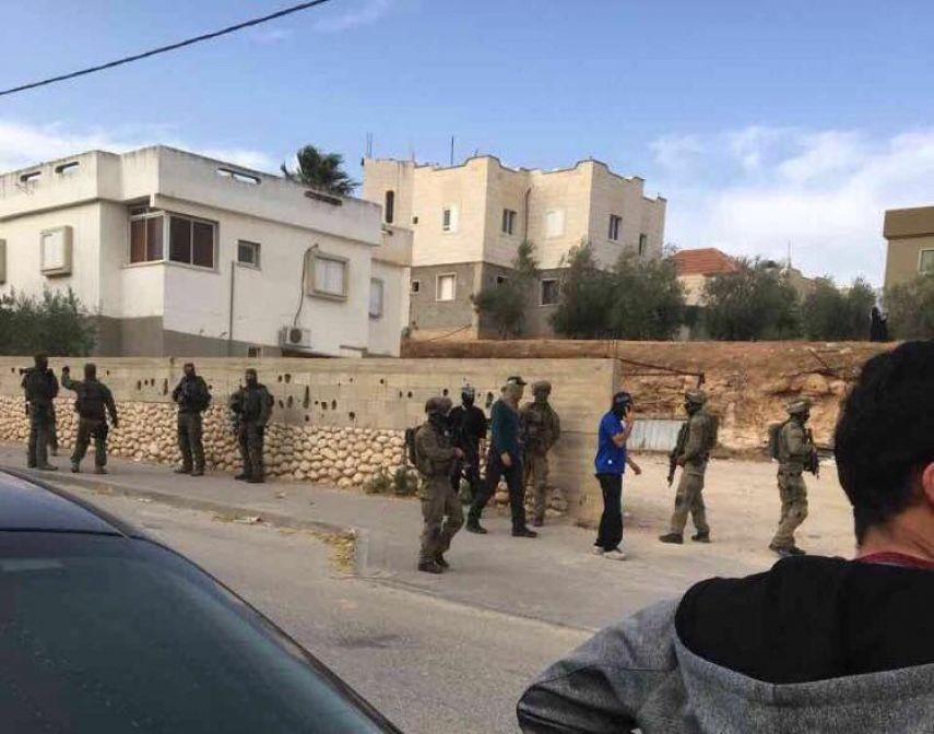 الاحتلال يشن حملة اعتقالات في أوساط الأطباء والصيادلة بالداخل المحتل