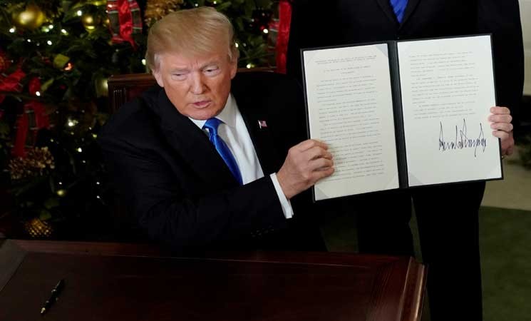 وقفة في مستشفى بجنين تنديدا بإعلان ترمب بشأن القدس