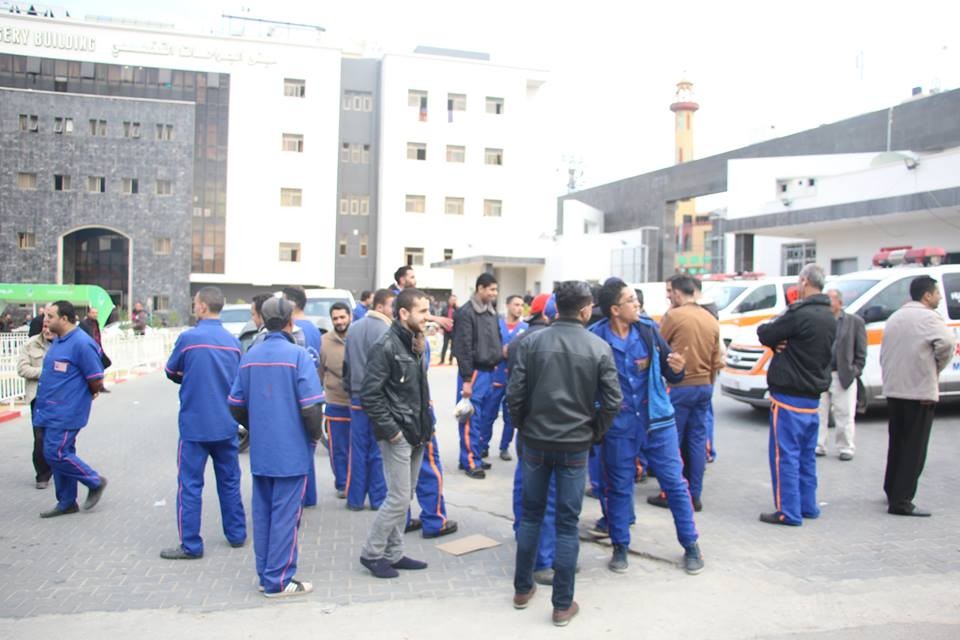 بحر وبرهوم يُحملان حكومة "الوفاق" مسؤولية إضراب عمال مستشفيات غزة