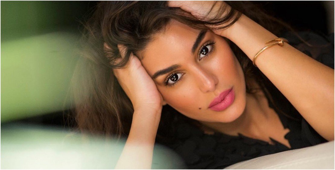 بالصور : ياسمين صبري تُثير حيرة جمهورها بصورةٍ لها مع هذا الشاب!