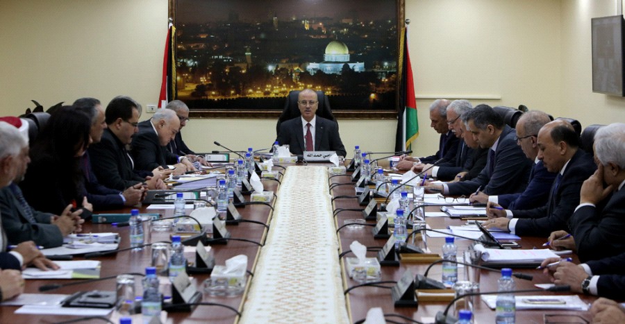 مجلس الوزراء يدعو الشعب الفلسطيني للتعبير عن رفضه لتوجهات أمريكا الخطيرة بشأن القدس