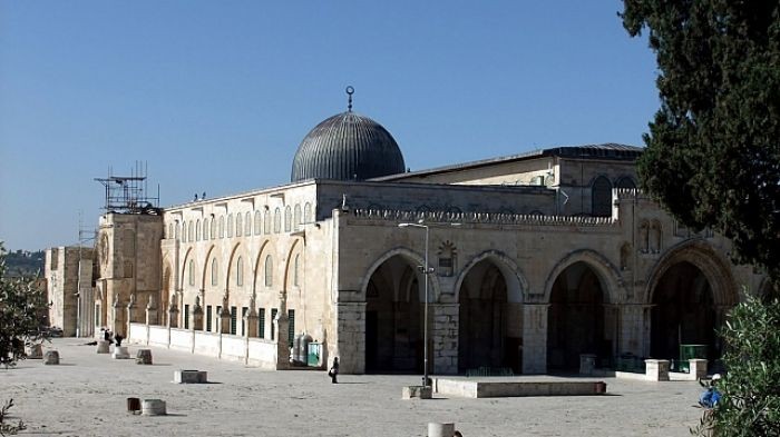 دعوة لشد الرحال للأقصى بذكرى المولد النبوي