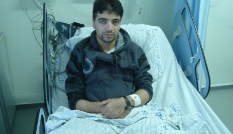  الأسير معتز عبيدو يواجه المرض والاعتقال الإداري