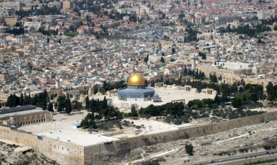 مطالبات بحماية القدس ومقدساتها