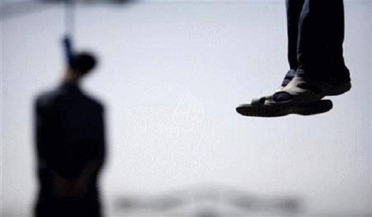 بالصور: العثور على شاب مشنوقاً داخل منزله شرق مدينة غزة