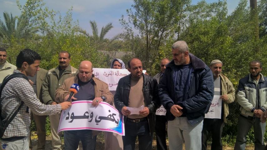 وقفة بالبريج تُهدد "الأونروا" بإغلاق مقرها حال استمرار سياسة التقليص