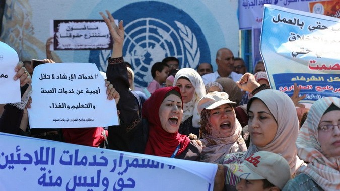 إضراب شامل يعم كافة مؤسسات وكالة الغوث "الأونروا"