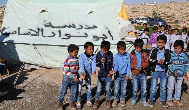 "التربية": تدمير مدرسة تجمع أبو نوار جريمة نكراء
