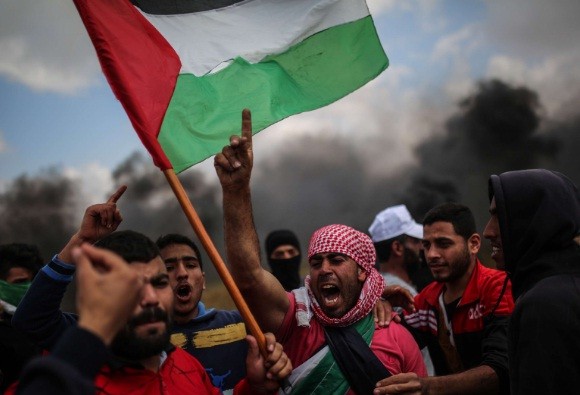 محدث بالصور: 3 شهداء وإصابات برصاص الاحتلال على الحدود الشرقية للقطاع