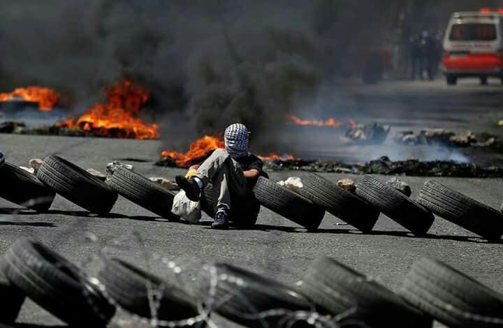 "مسيرات العودة" انتفاضة يقودها الشبان هدفها التحرير وتغيير الواقع السياسي