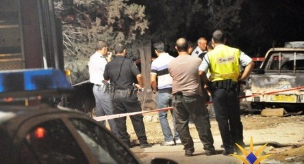 العثور على جثة امرأة داخل سيارة محروقة بالجليل